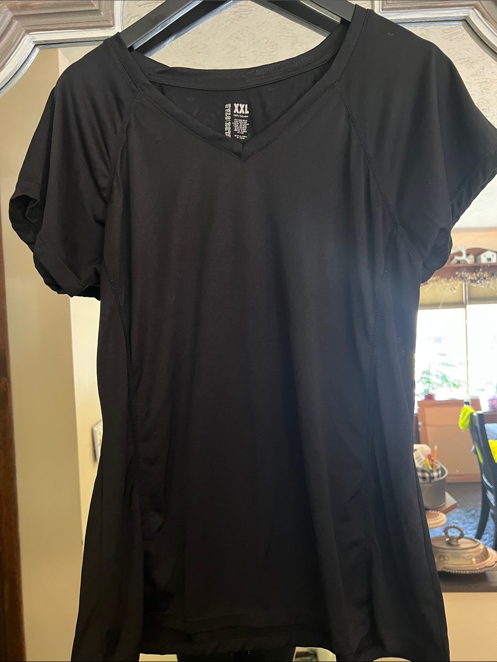Plus-Size Black V-Neck Short Sleeve Tee